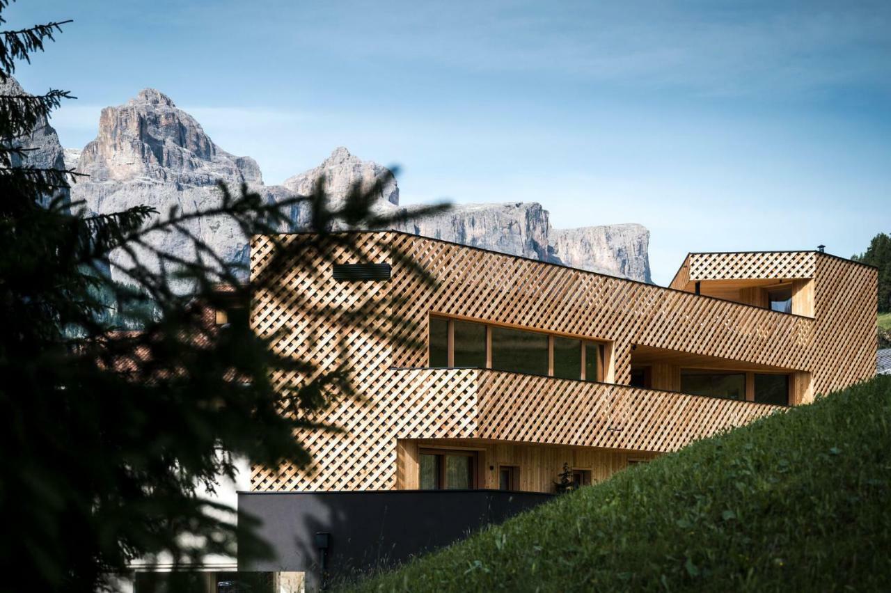 Hotel Pradat Corvara In Badia Exterior photo